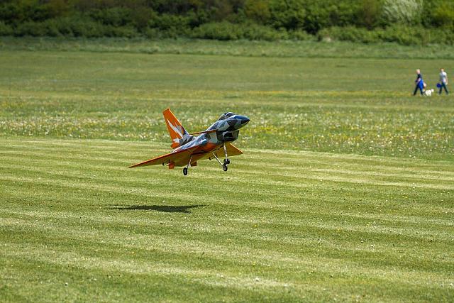 18595615 1944136405820710 8055774451616921379 o