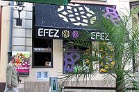 17 The Cafe